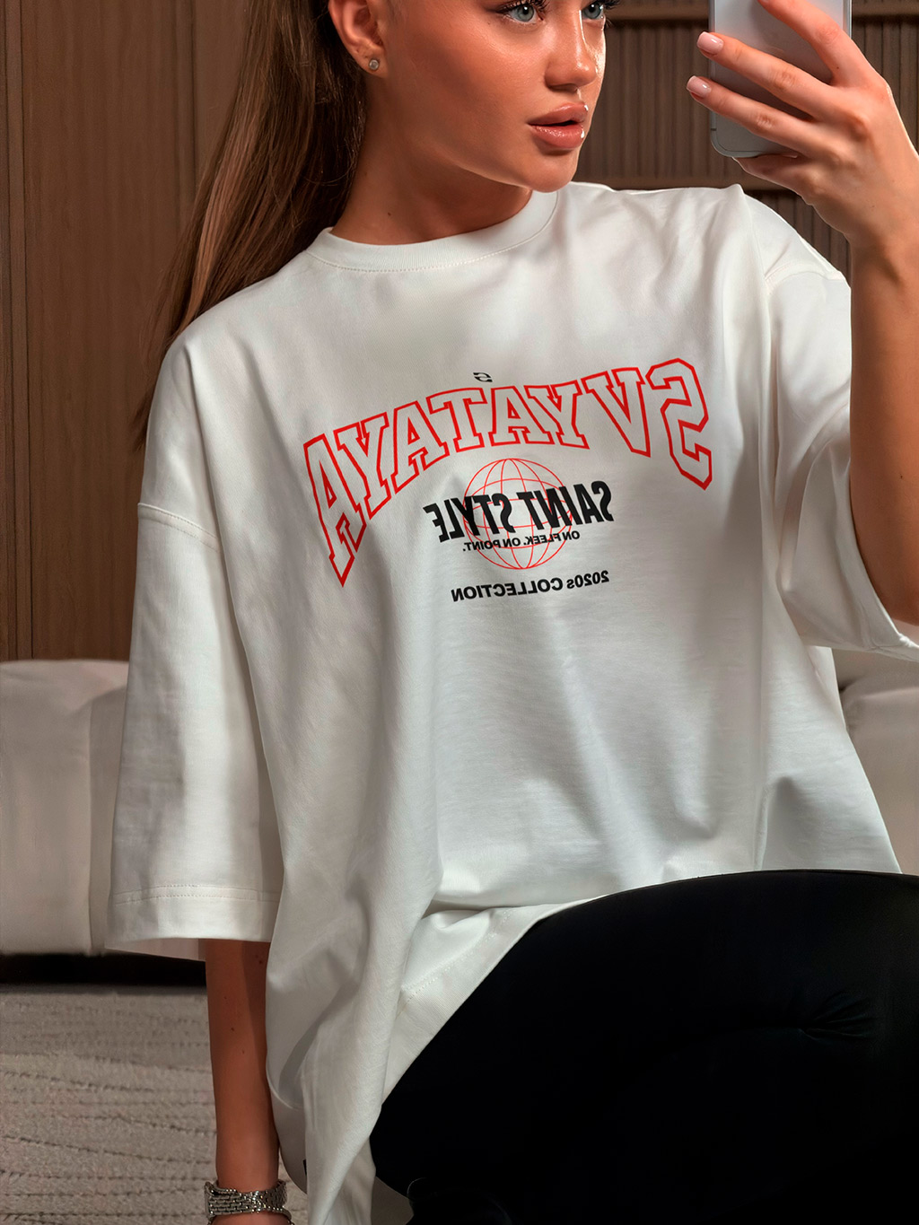 Футболка oversize с красным принтом, молочный - Фото 6