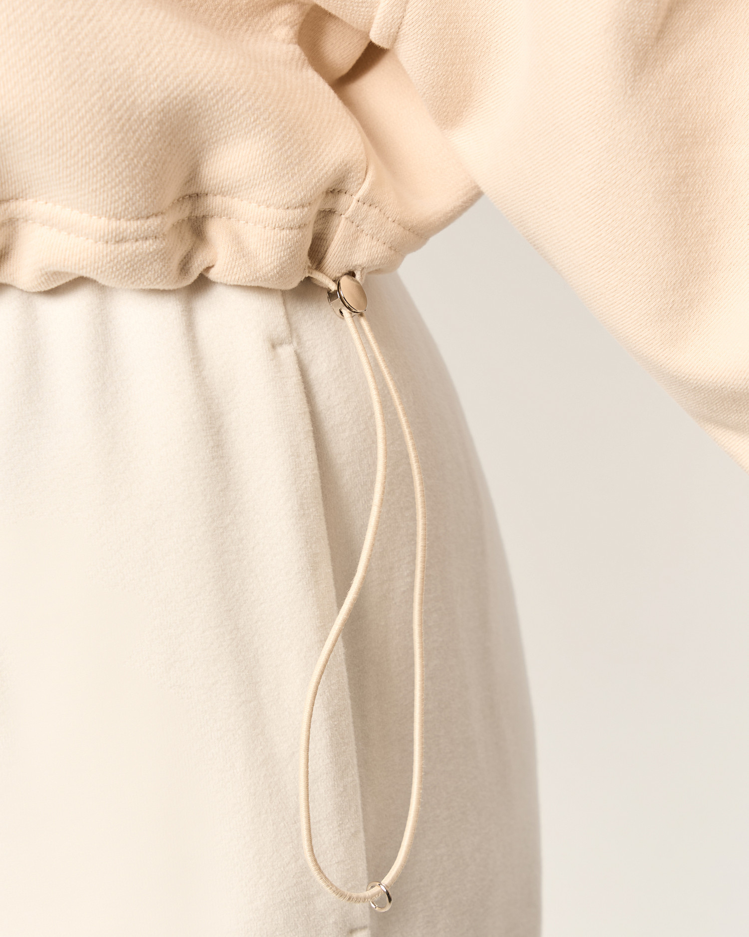 Худи с драпировкой, бежевый - Фото 7