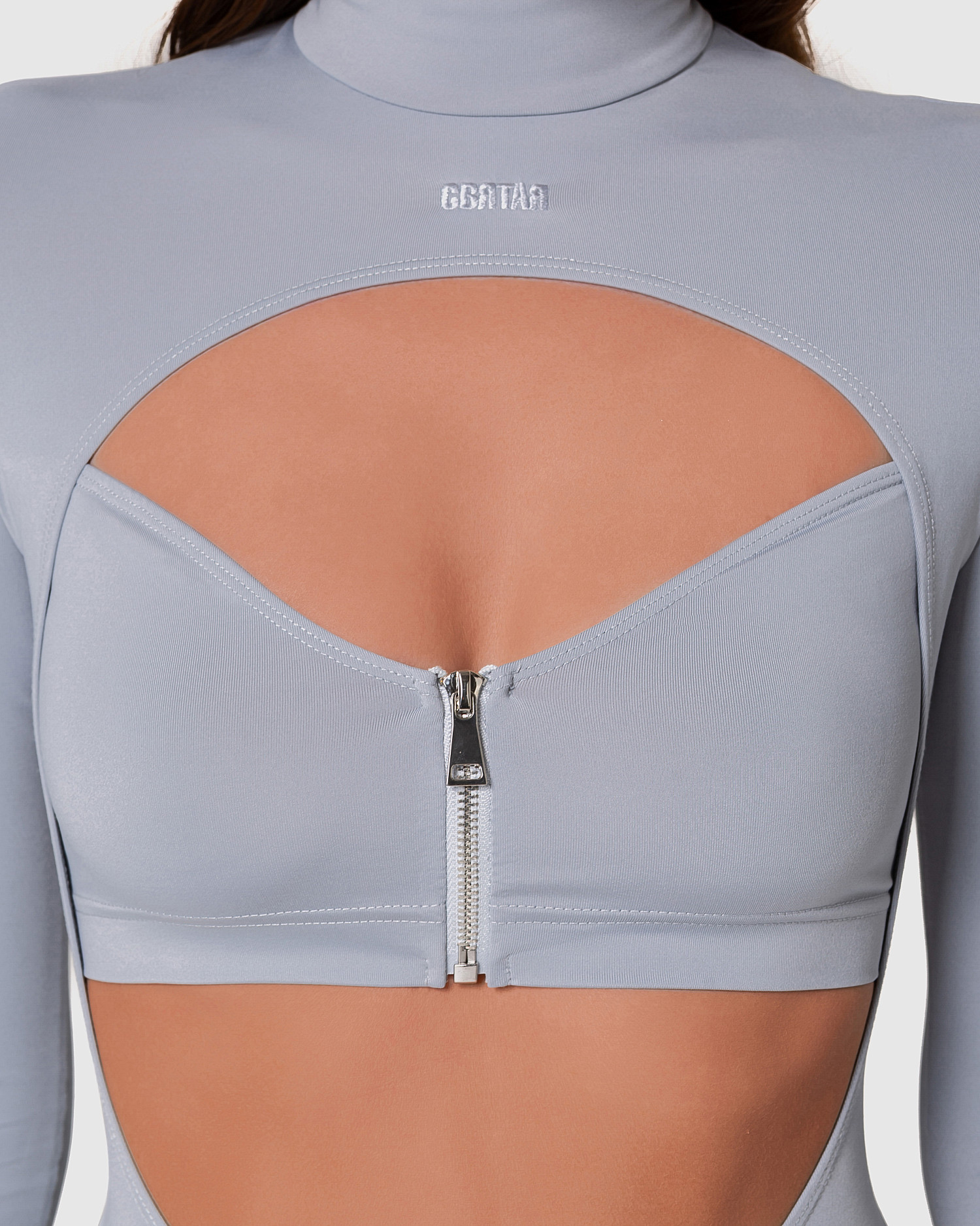 Комбинезон с декоративными молниями, серый - Фото 7