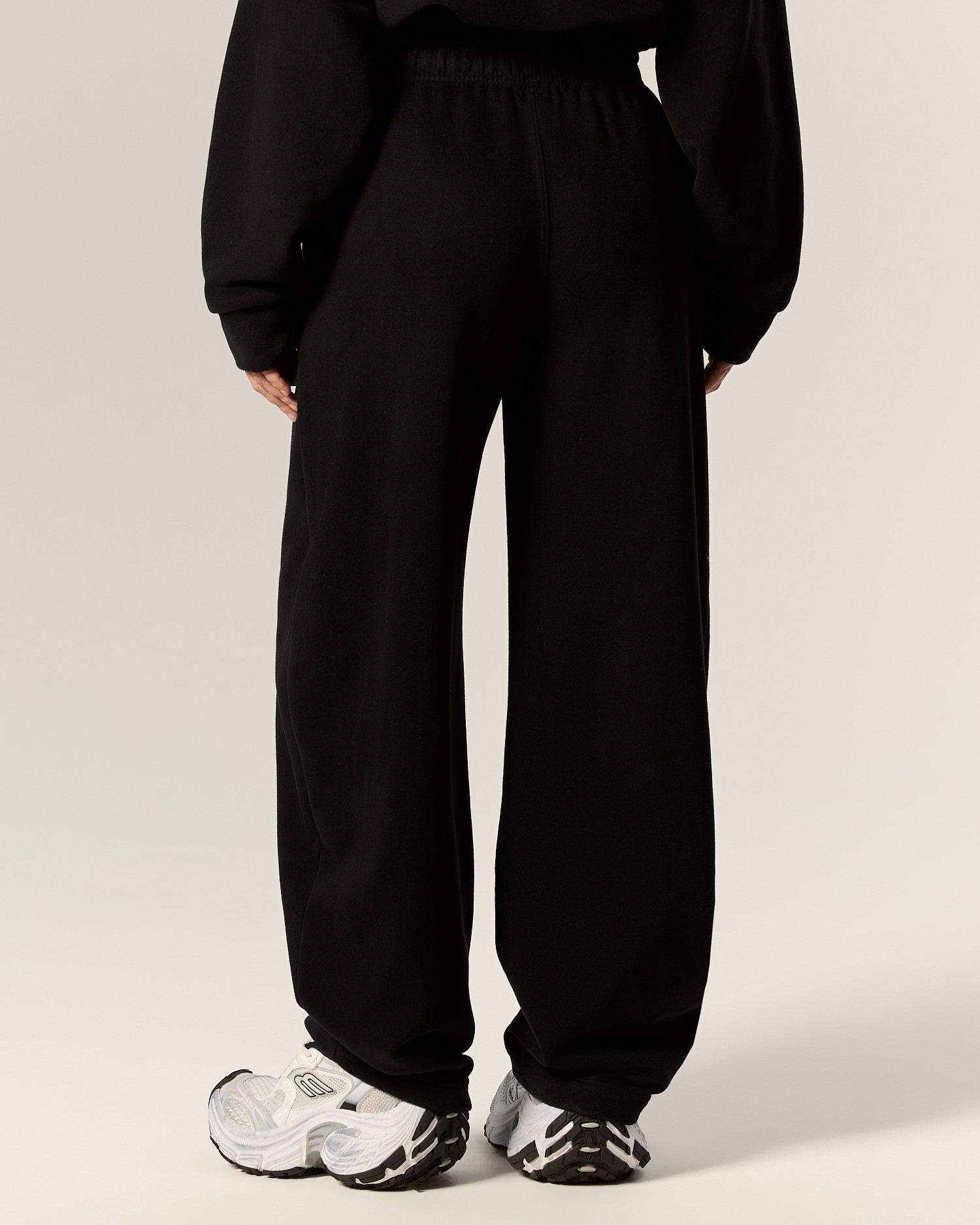 Брюки объемные SVYATAYA, черный - Фото 4