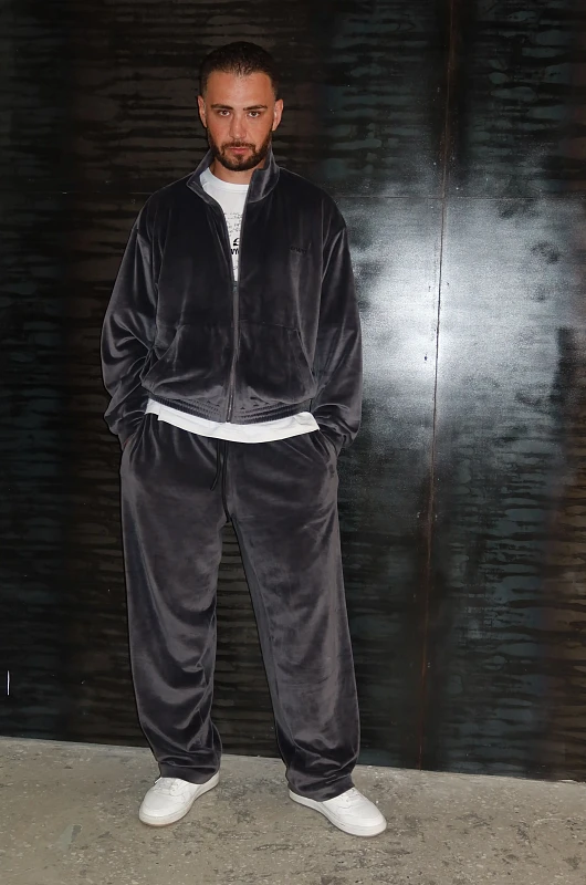 Олимпийка из велюра SVYATOY, графитовый - Фото 3