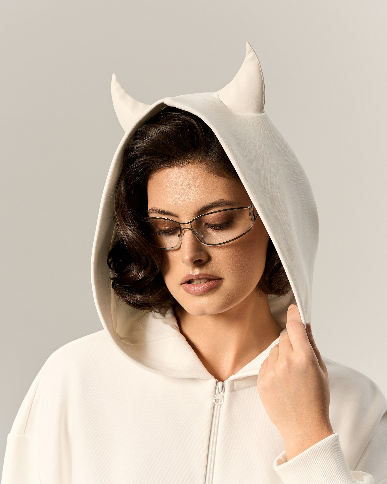 Худи - чертенок, молочный - Фото 4