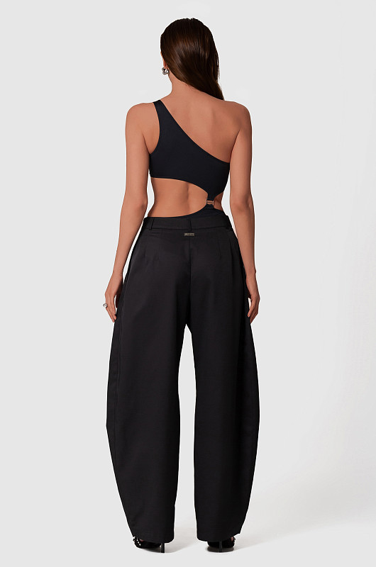 Брюки объемные с защипами, черный - Фото 5