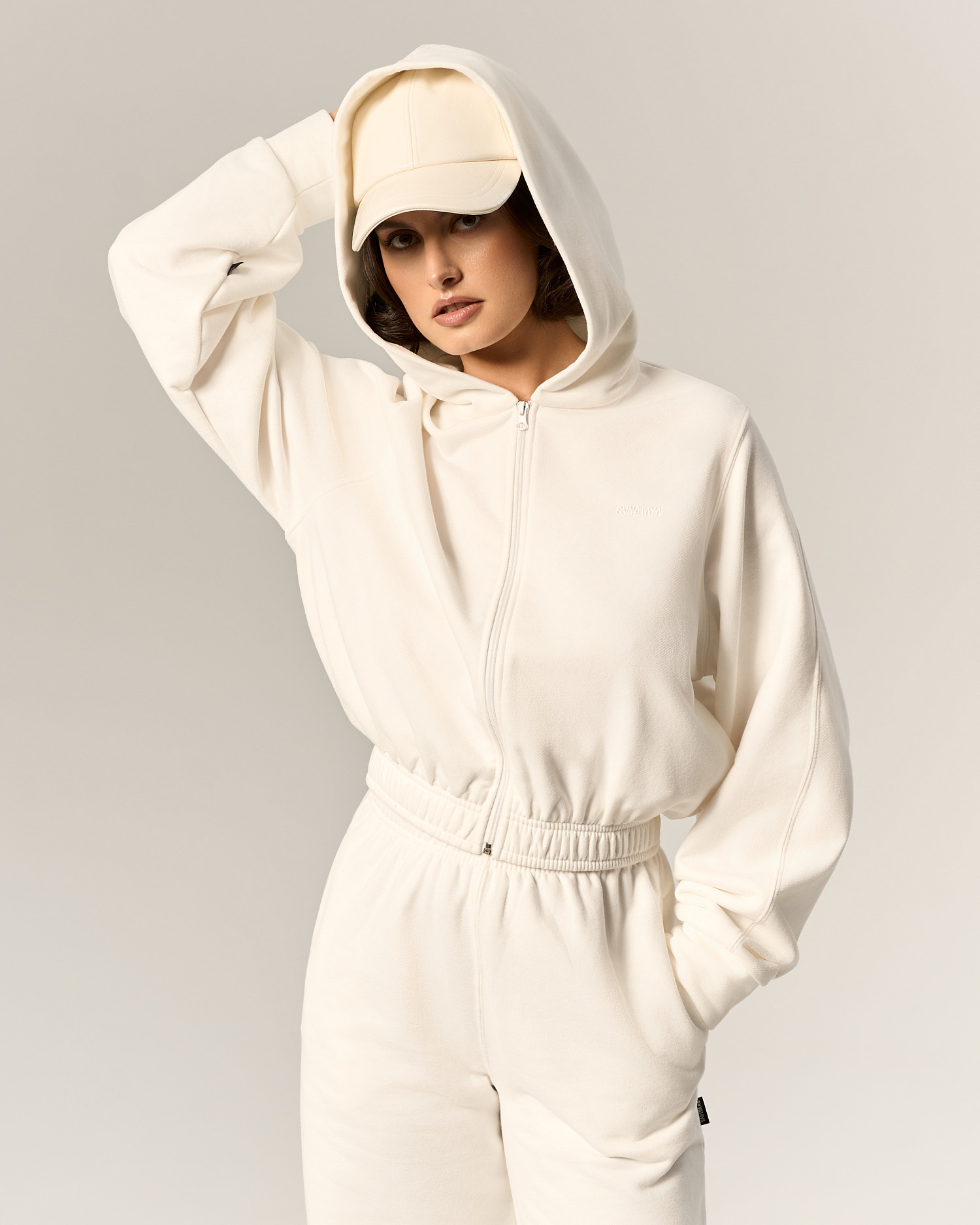Зип - худи SVYATAYA укороченный, молочный - Фото 3