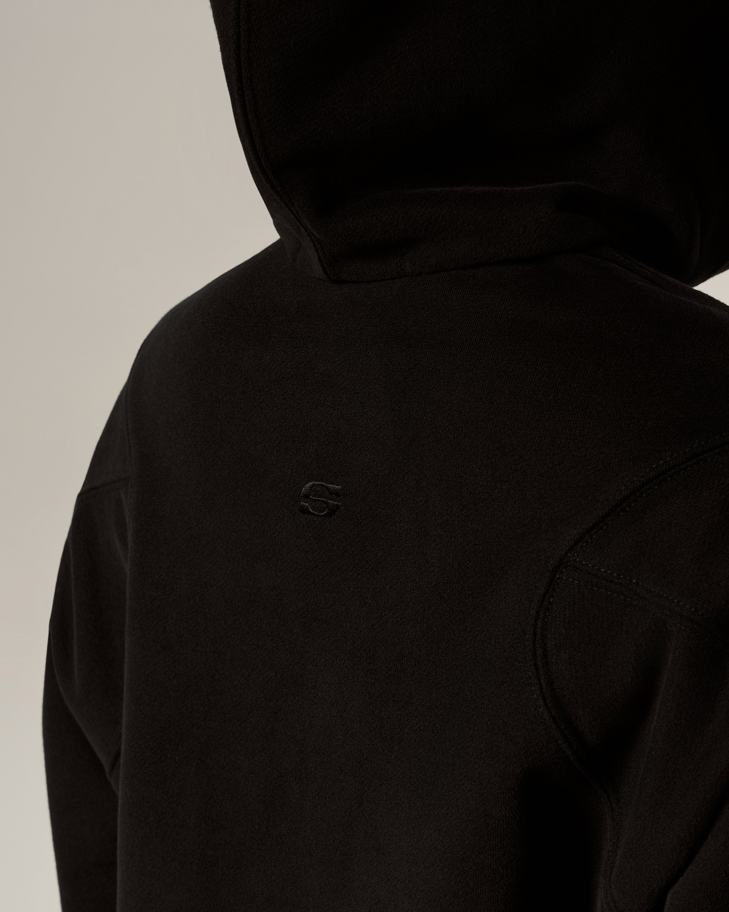 Зип - худи SVYATAYA укороченный, черный - Фото 6