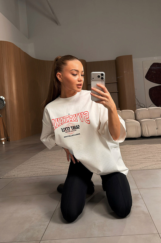 Футболка oversize с красным принтом, молочный - Фото 3