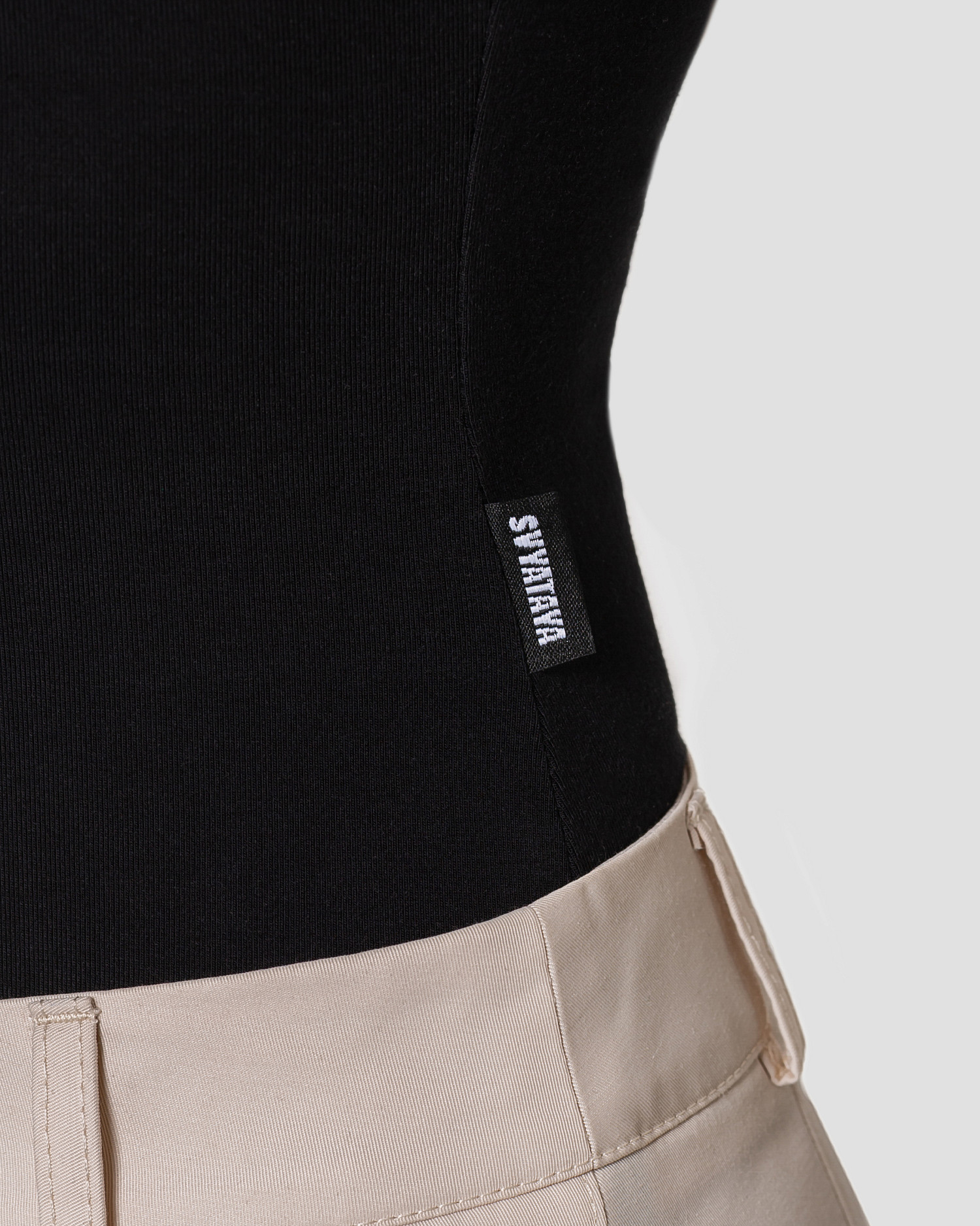 Футболка из вискозы, черный - Фото 4