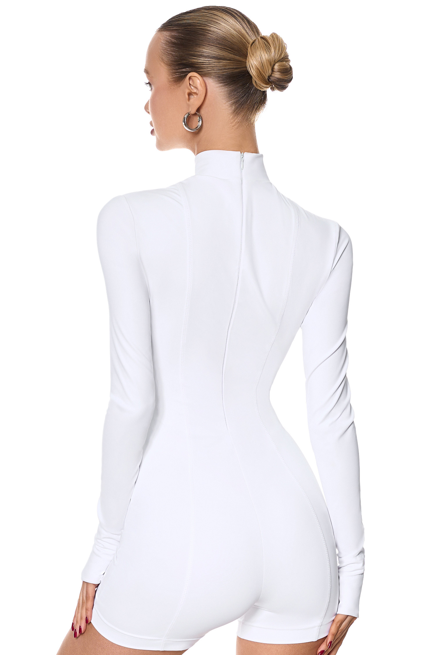 Комбинезон с декоративными молниями, белый - Фото 5