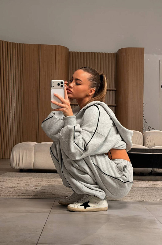 Зип - худи с декоративным кантом, серый меланж - Фото 3